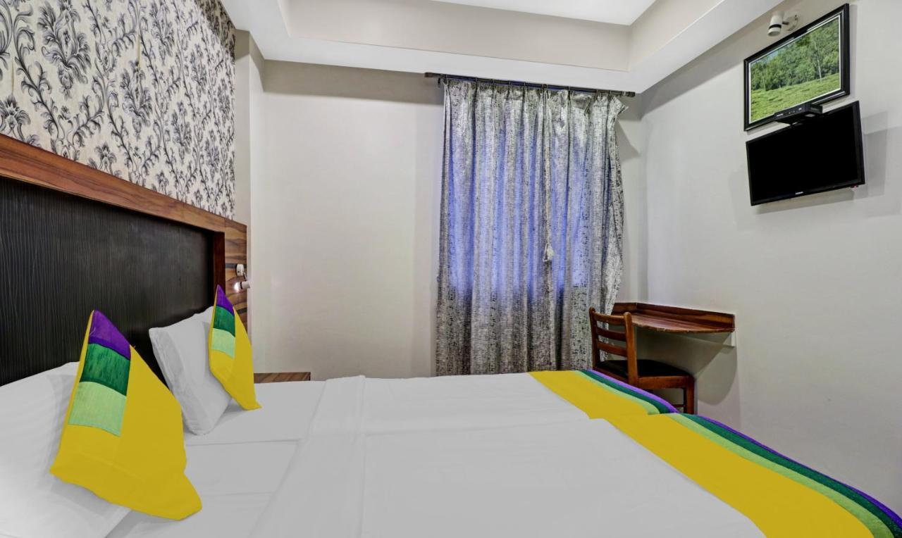 Itsy Hotels Elmas Golden Key Bangalore Exterior photo